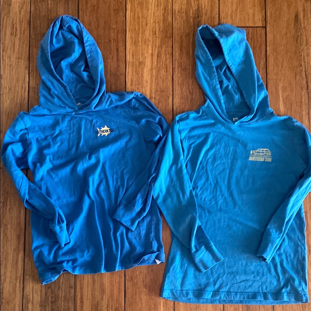 Southern Tide blue long sleeve T-shirt.  Set of 2